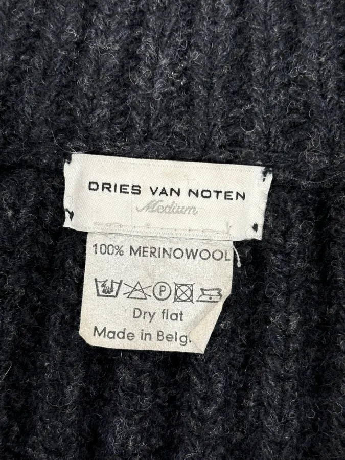 Dries Van Noten Dark Grey Wool Minimalist Zip-up Sweater - Image 11