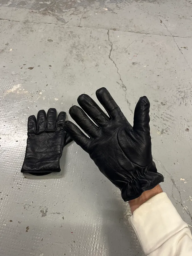 Emporio Armani Black Premium Leather Gloves - Image 2