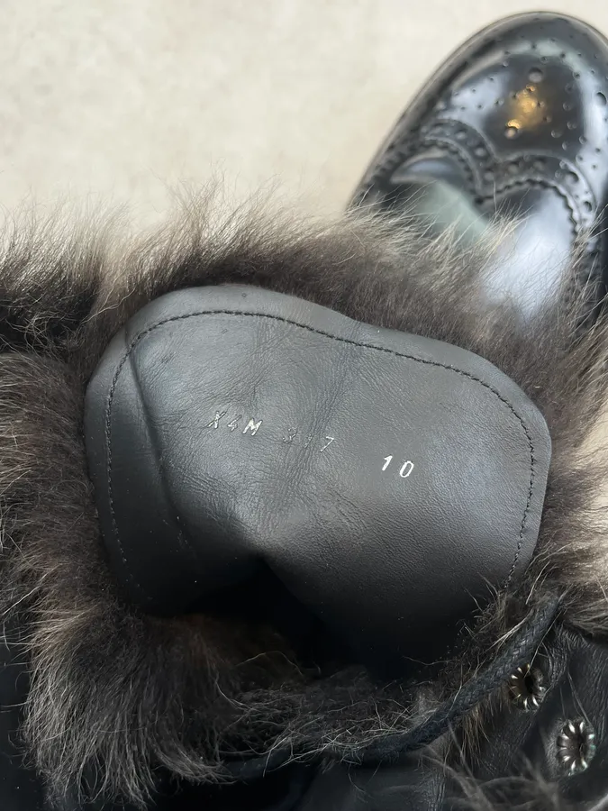 Emporio Armani Fur-Trim Black Patent Leather Boots - Image 10
