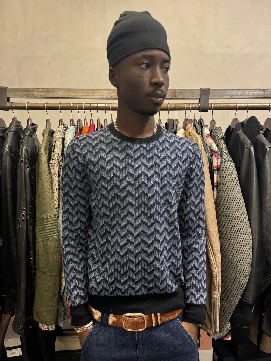 Emporio Armani Navy Cozy Sweater - Image 2