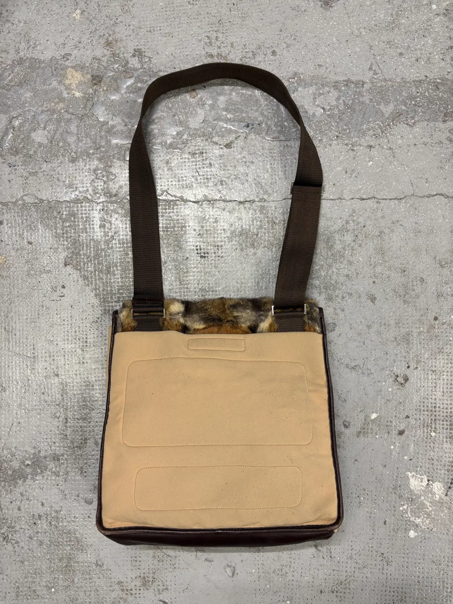 FW1999 Prada Beige Canvas & Brown Leather Fur Shoulder Bag - Image 7