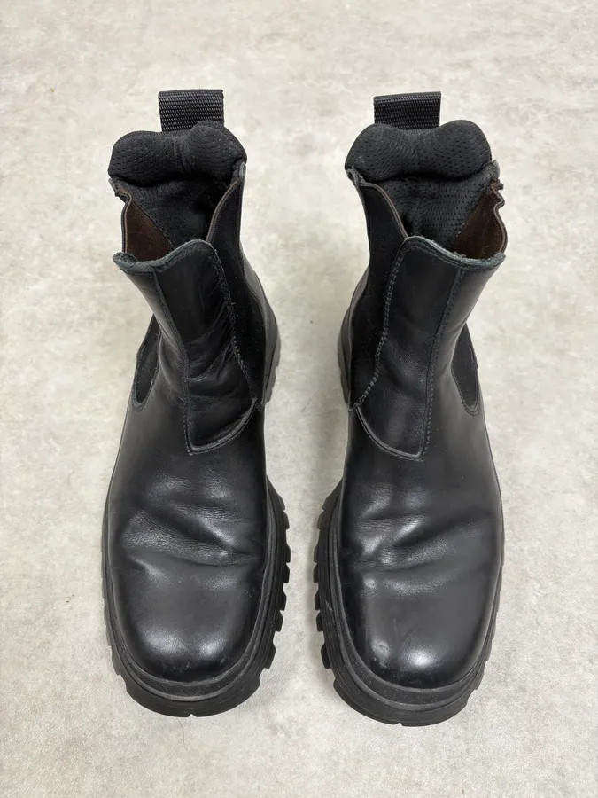 FW1999 Prada Black Chelsea Vibram Leather Boots - Image 2