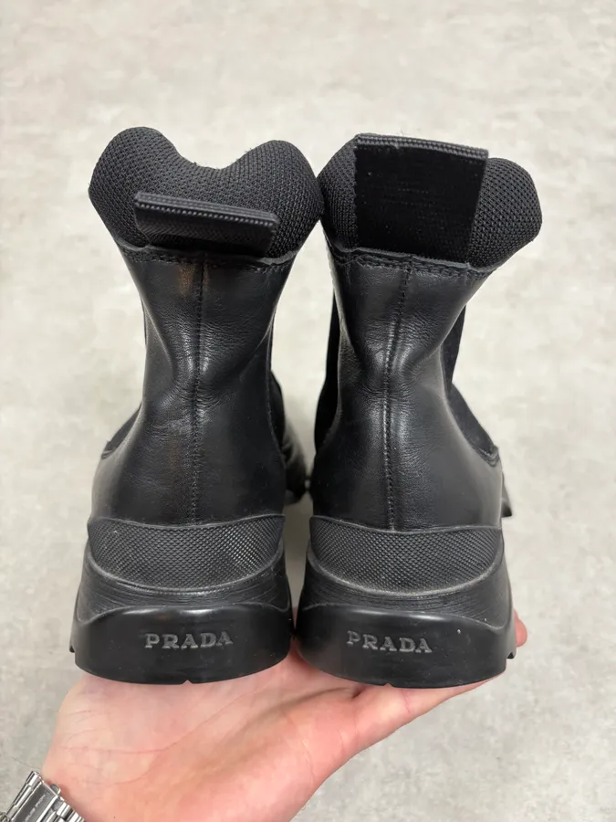 FW1999 Prada Black Chelsea Vibram Leather Boots - Image 7