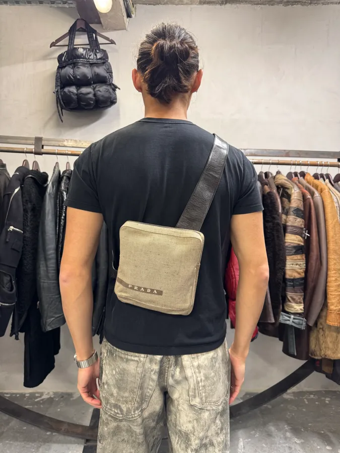 FW1999 Prada Crossbody Beige Linen & Leather Bag - Image 3