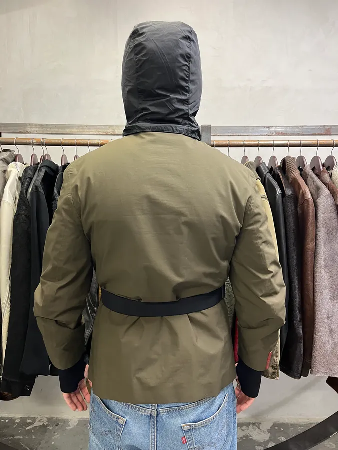 FW1999 Prada Tactical Gore-Tex Belted Khaki Green Jacket - Image 5