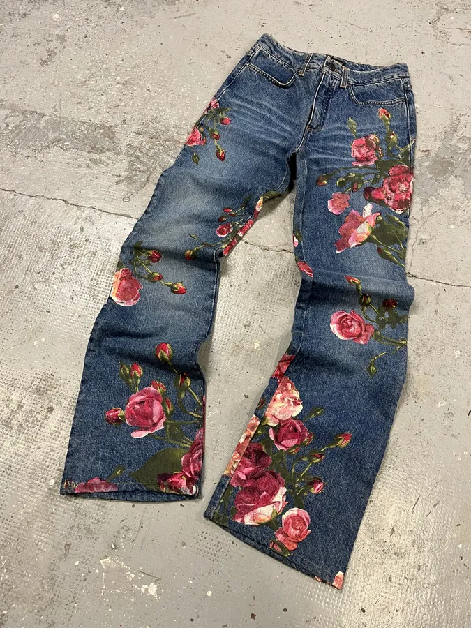 FW1999 Roberto Cavalli Blue Denim Flowers Royal Jeans - Image 4