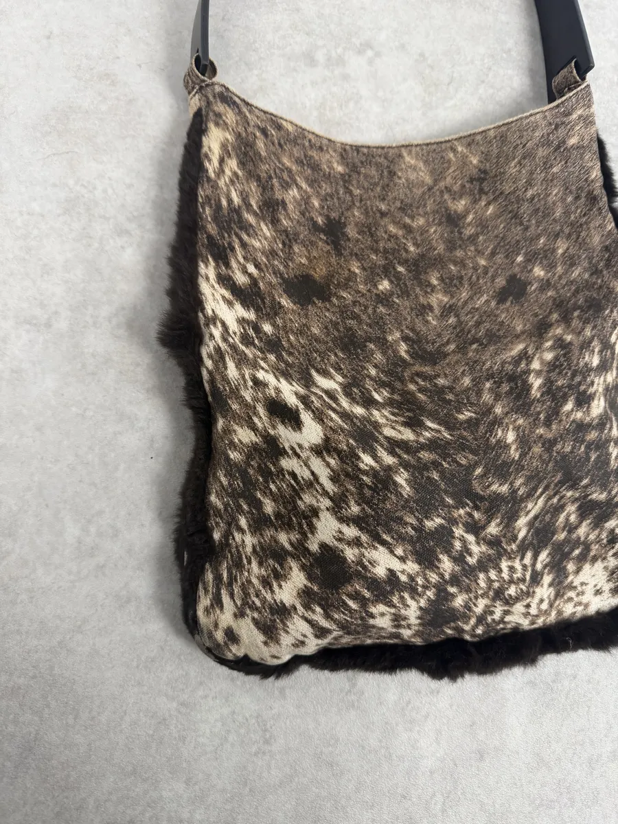 FW1999 Roberto Cavalli Brown & White Movement Fur Bag - Image 5