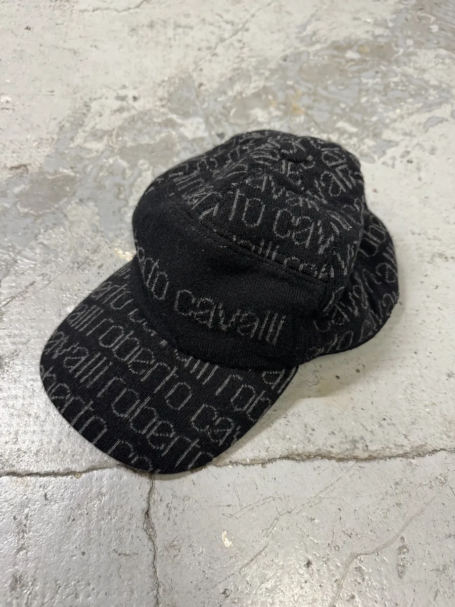FW2000 Roberto Cavalli Black Wool Cap - Image 2