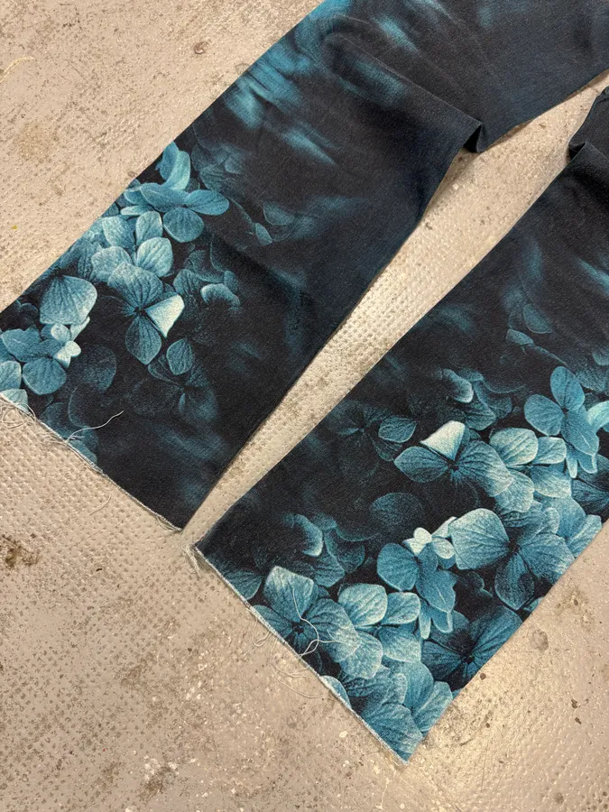 FW2000 Roberto Cavalli Blue Floral Spectrum Ocean Pants - Image 8