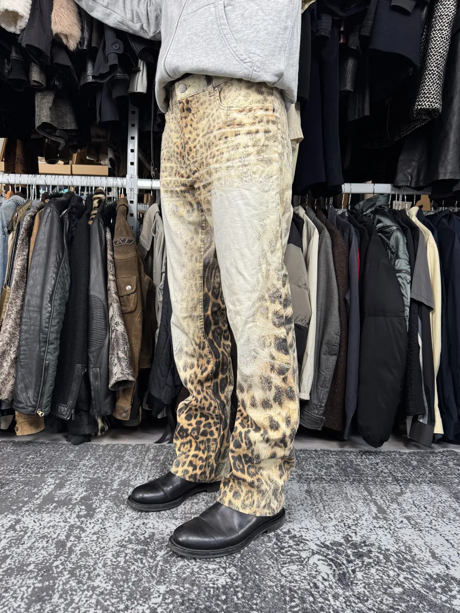 FW2001 Roberto Cavalli Leopard White Pants - Image 3