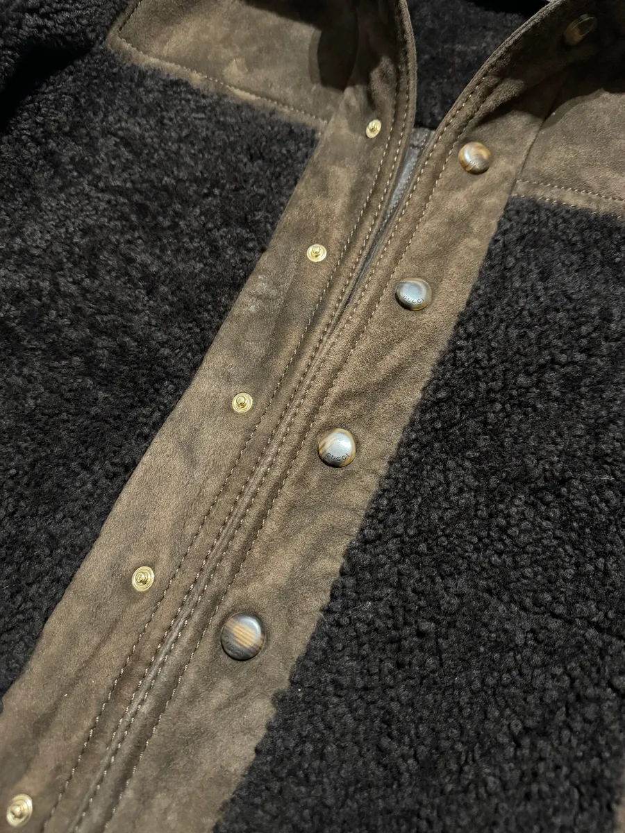 FW2002 Gucci Brown Shearling Lamb Fur Italian Leather Jacket - Image 9