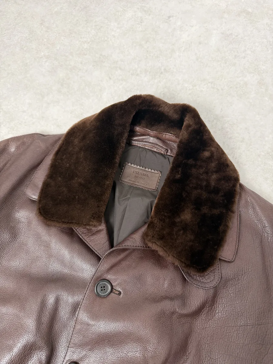 FW2004 Prada Brown Fur Collar Buttoned Leather Jacket - Image 13