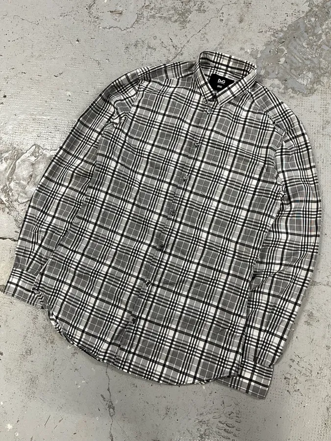 FW2005 Dolce & Gabbana Checkered Grey & White Shirt - Image 4