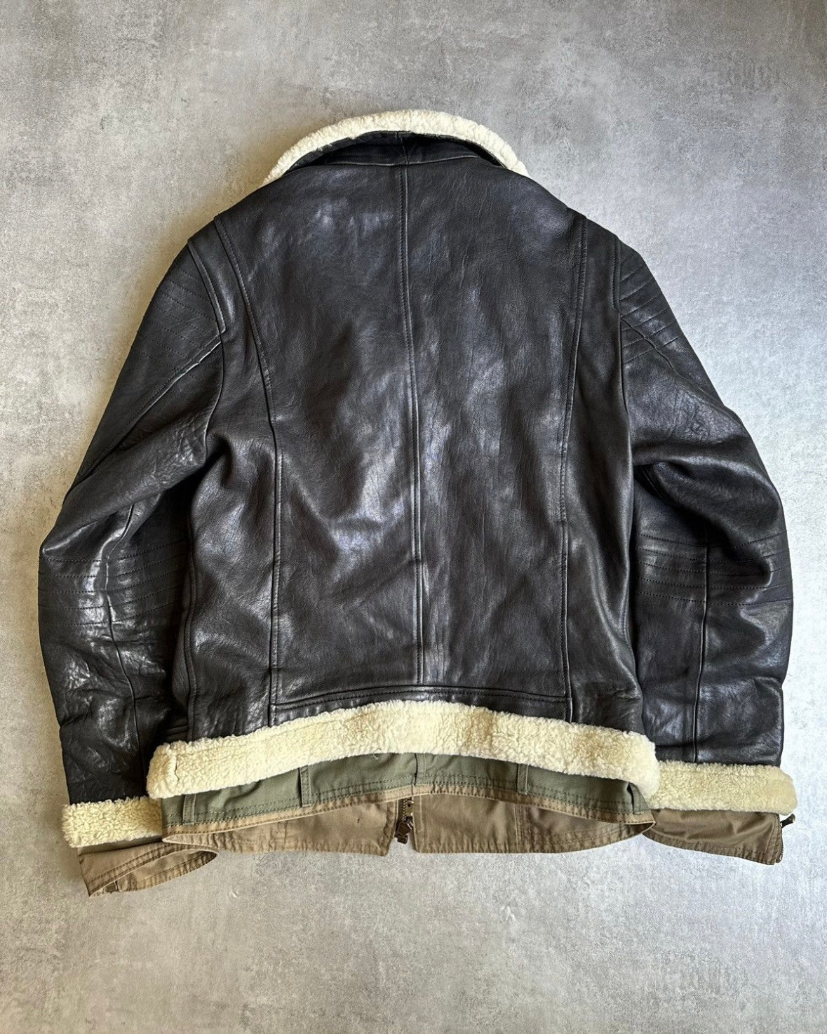 FW2005 Dolce & Gabbana Heavy Shearling Army Combat Jacket - Image 4