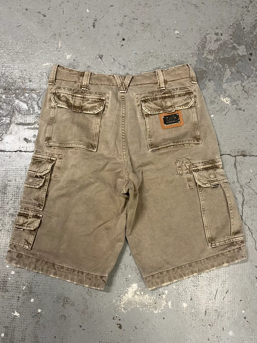 FW2006 Dolce & Gabbana Beige Multi Pockets Cargo Shorts - Image 7