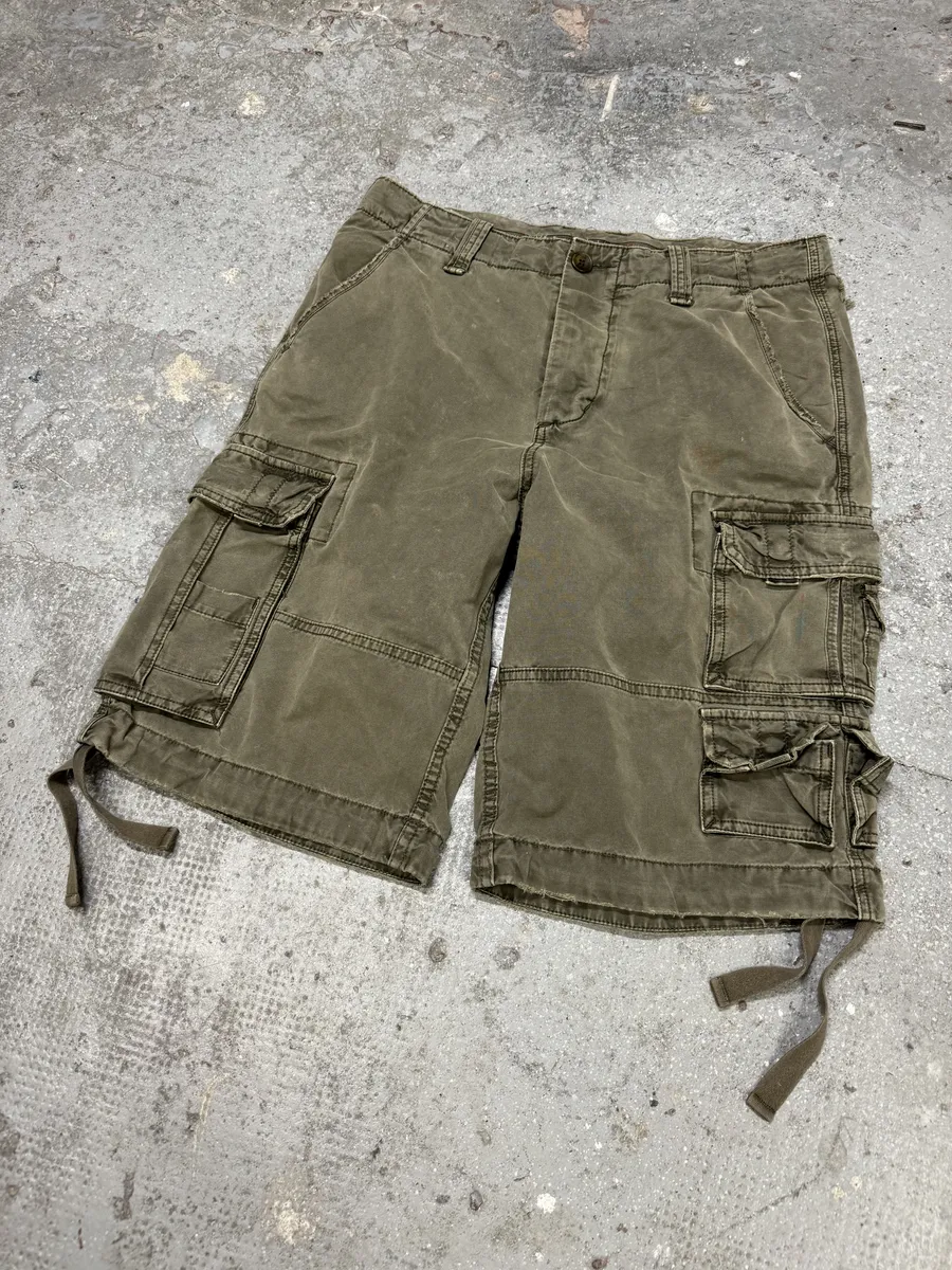 FW2006 Dolce & Gabbana Olive Cargo Shorts - Image 4