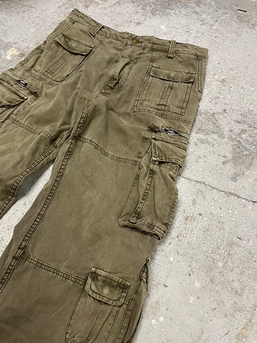 FW2006 Dolce & Gabbana Olive Multi Pockets Cargo Pants - Image 9