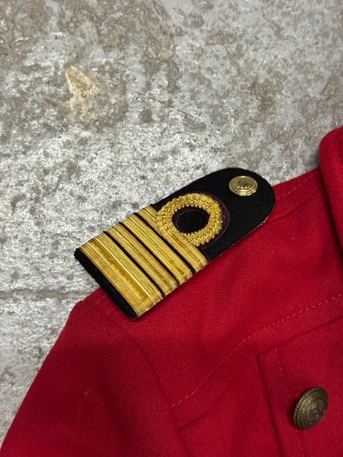 FW2006 Dolce & Gabbana Red Wool Double-Breasted Officer Coat - Image 8
