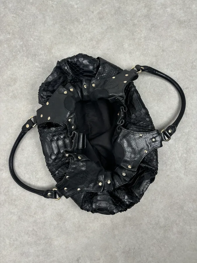 FW2007 Gucci Black Python Leather Studded Hobo Bag by Frida Giannini - Image 14