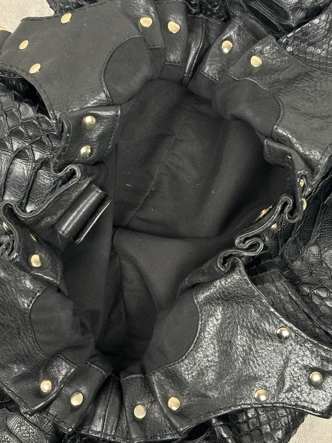 FW2007 Gucci Black Python Leather Studded Hobo Bag by Frida Giannini - Image 15
