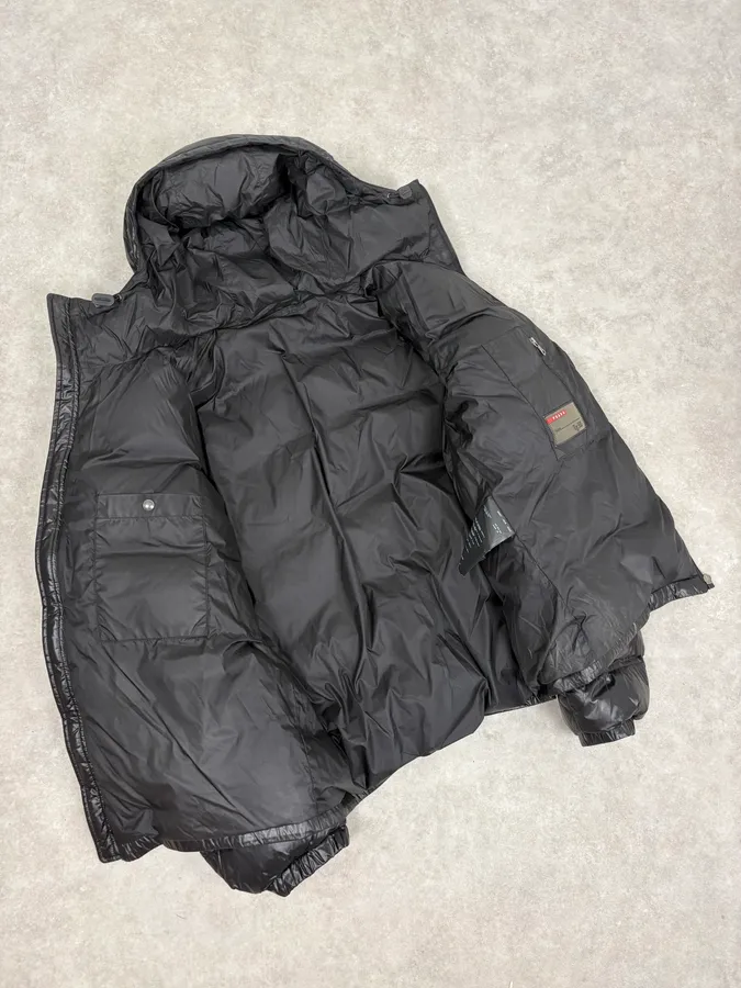 FW2010 Prada Black Nylon Quilted Puffer Jacket - Image 8