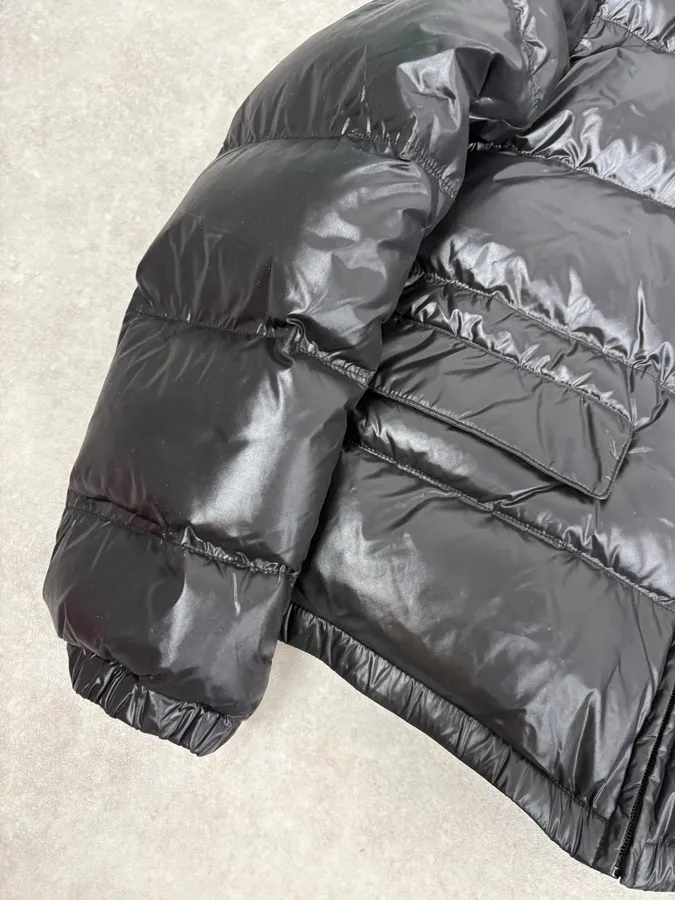 FW2010 Prada Black Nylon Quilted Puffer Jacket - Image 9