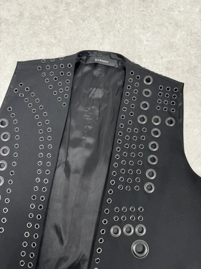 FW2011 Givenchy Black Eyeled Tailcoat Vest by Riccardo Tisci - Image 5