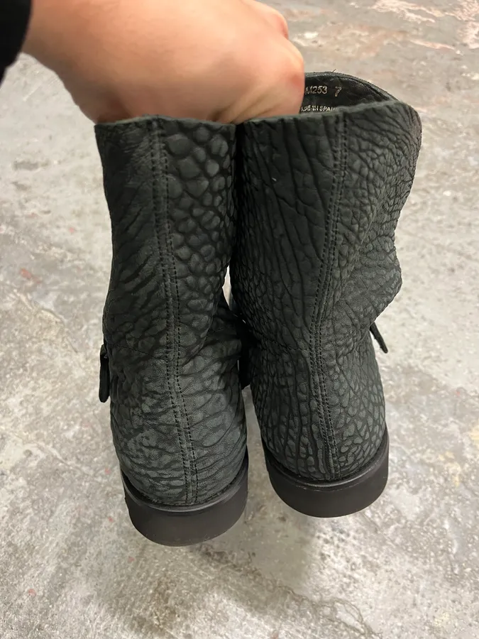 FW2016 Emporio Armani Olive Crocodile Effect Leather Boots - Image 15