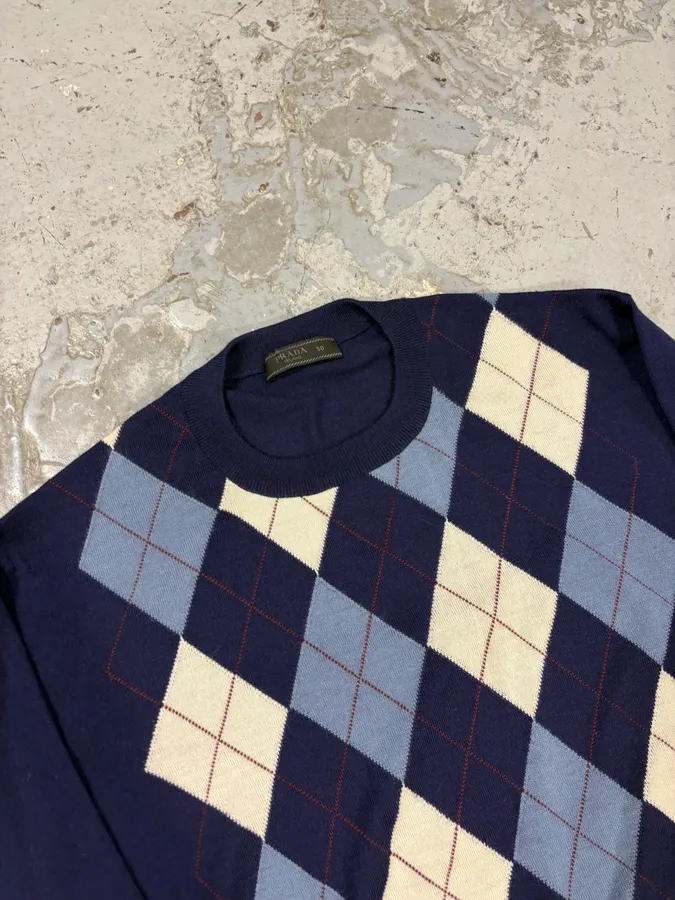 FW2018 Prada Navy Argyle Wool Sweater - Image 5