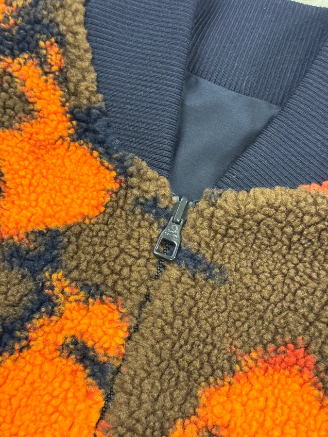 FW2024 Louis Vuitton Reversible Map Camo Fleece Vest - Image 9
