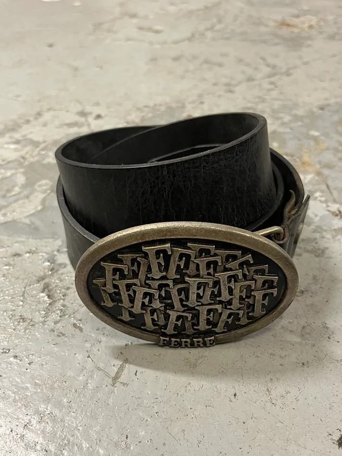 Gianfranco Ferré Propaganda Buckle Leather Belt - Image 3