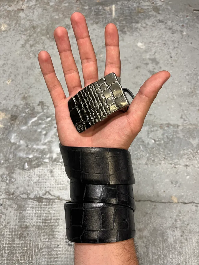 Giorgio Armani Black Crocodile Effect Leather Metallic Buckle Earth Belt