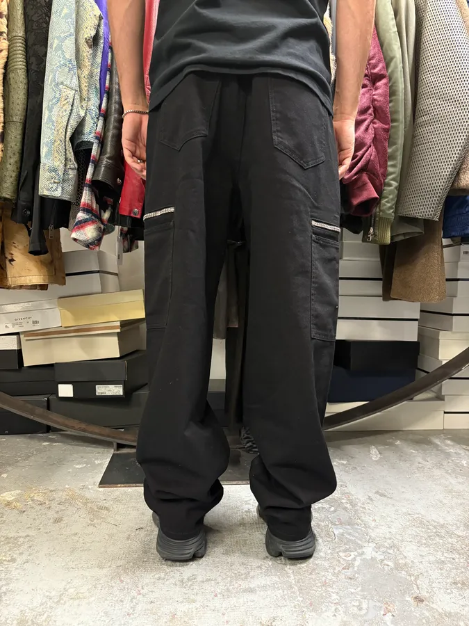 Givenchy Cargo Pocket Zip Black Pants - Image 4