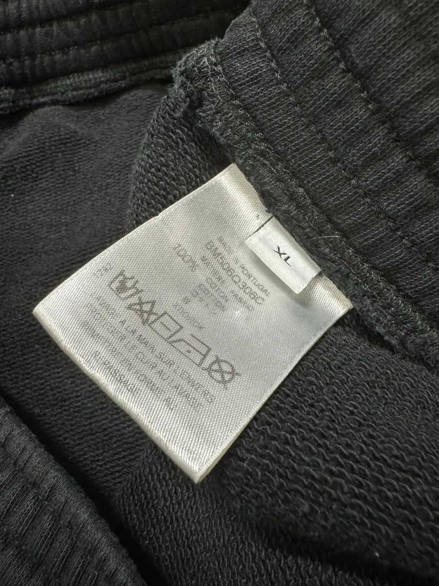Givenchy Dragon Black Cozy Jersey Shorts - Image 6