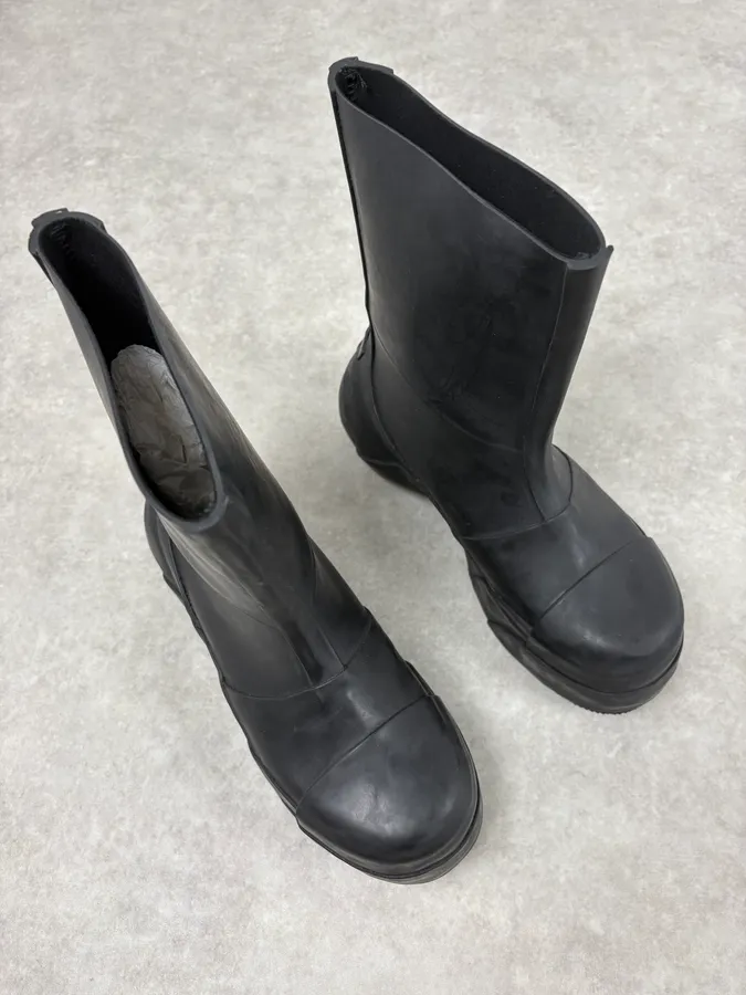 Givenchy Rubber Ankle Black Rain Boots - Image 4