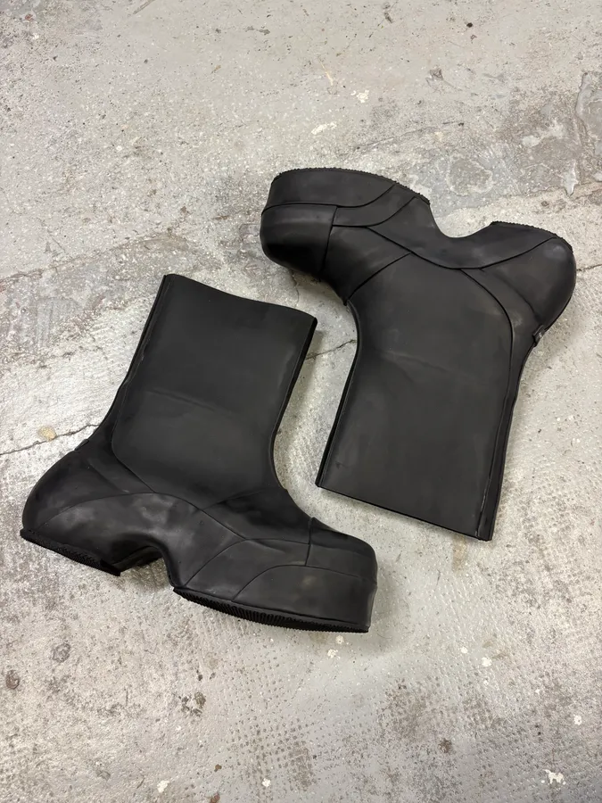 Givenchy Rubber Ankle Black Rain Boots - Image 6