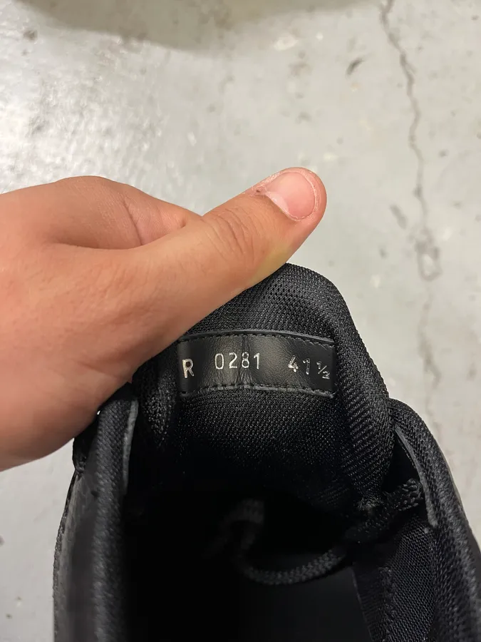Givenchy Runners Black GIV 1 TR Sneakers - Image 9