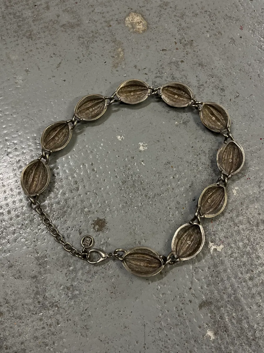 Givenchy Vintage Silver Metal Fluted Bead Necklace - Image 5