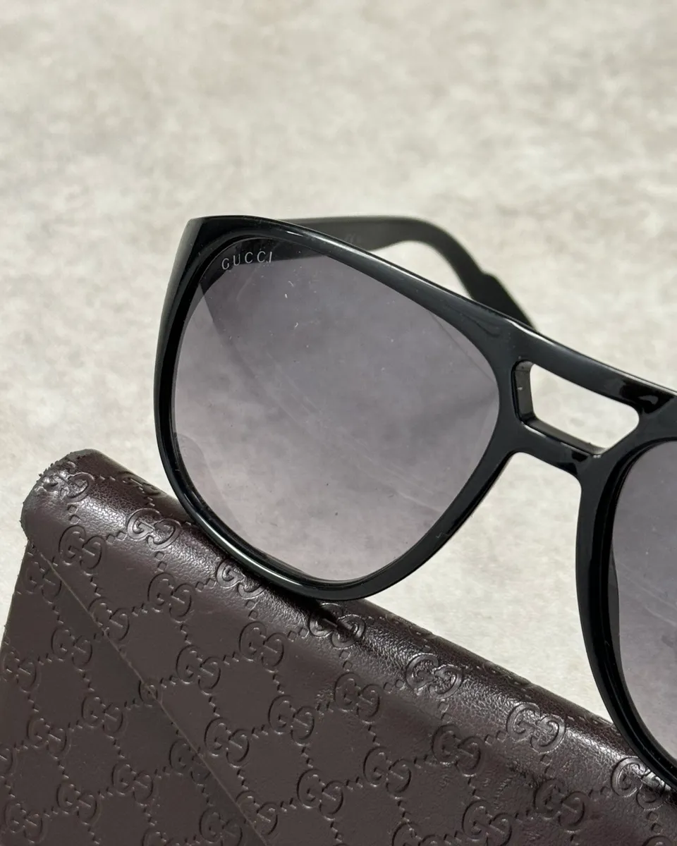 Gucci Black Aviator Sunglasses - Image 8