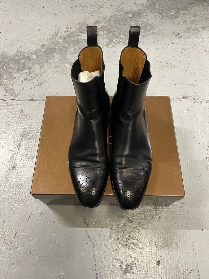 Gucci Black Leather Chelsea Boots - Image 4
