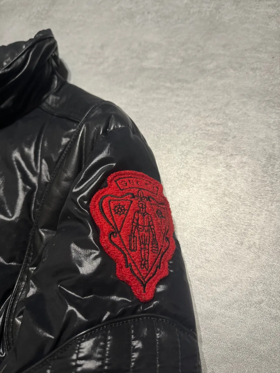 Gucci Black Patch Puffer Belted Jacket - Image 13