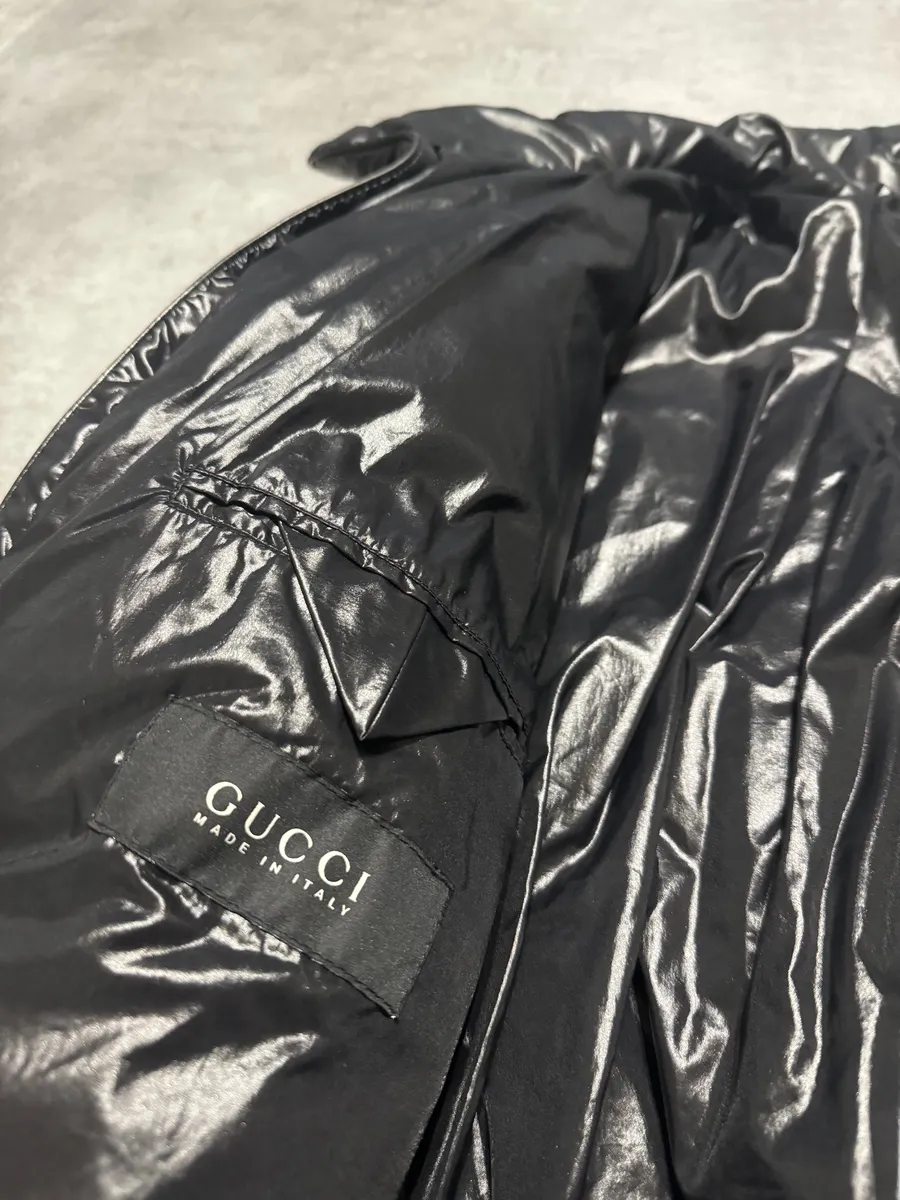 Gucci Black Patch Puffer Belted Jacket - Image 8