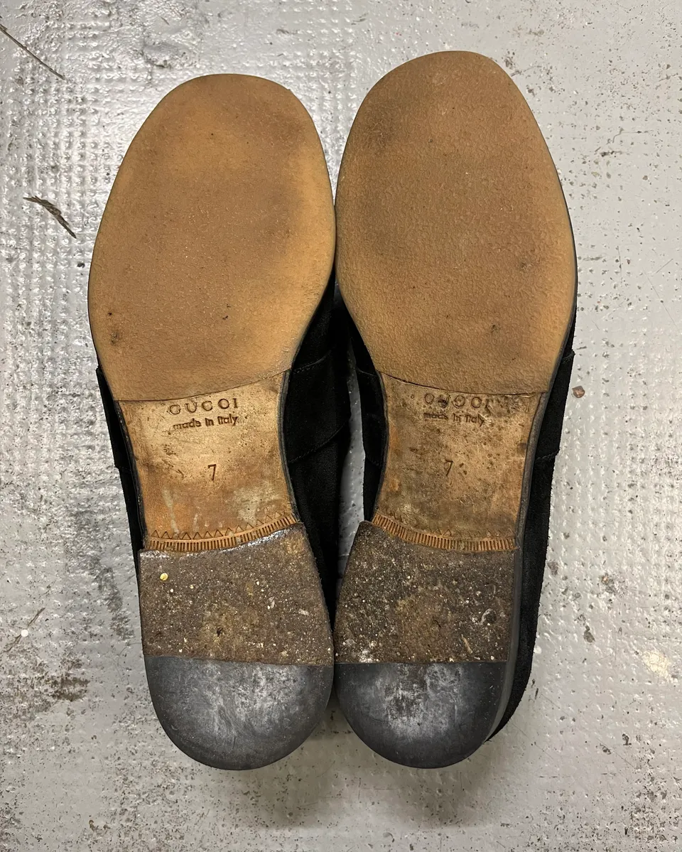 Gucci Black Suede Bow Detail Loafer Shoes - Image 10