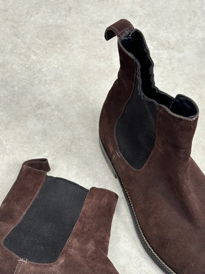 Gucci Brown  Suede Contrast Panel Classy Chelsea Boots - Image 9