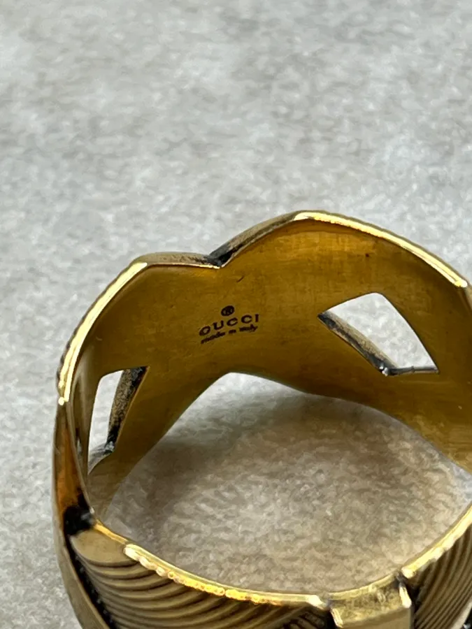 Gucci Gold Brass Textured Ring - Image 5