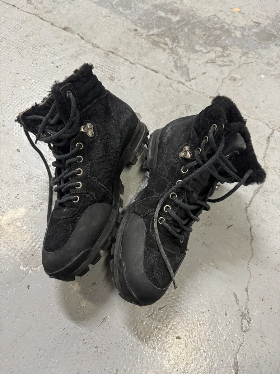 Gucci Nebraska Black Suede Fur Leather Boots - Image 5