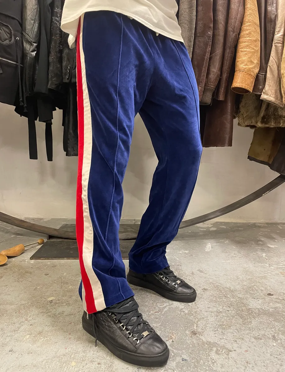 Gucci Velvet Propaganda Navy Joggers - Image 2