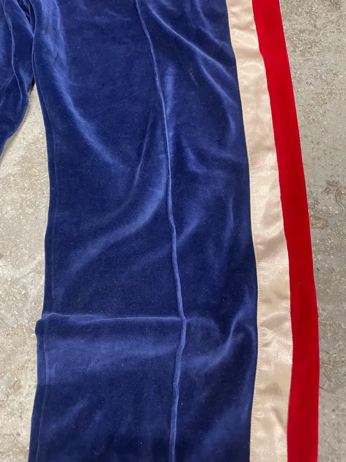 Gucci Velvet Propaganda Navy Joggers - Image 8
