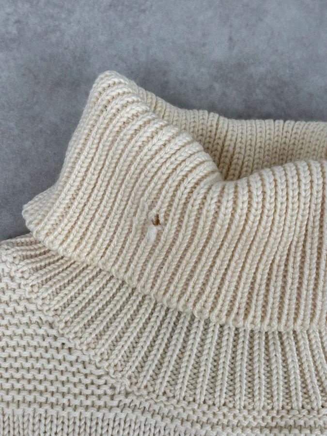 Gucci Wool Creamy White Signature Turtleneck - Image 12