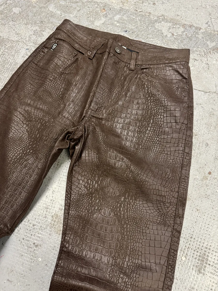Guess Crocodile Effect Brown Pants - Image 11